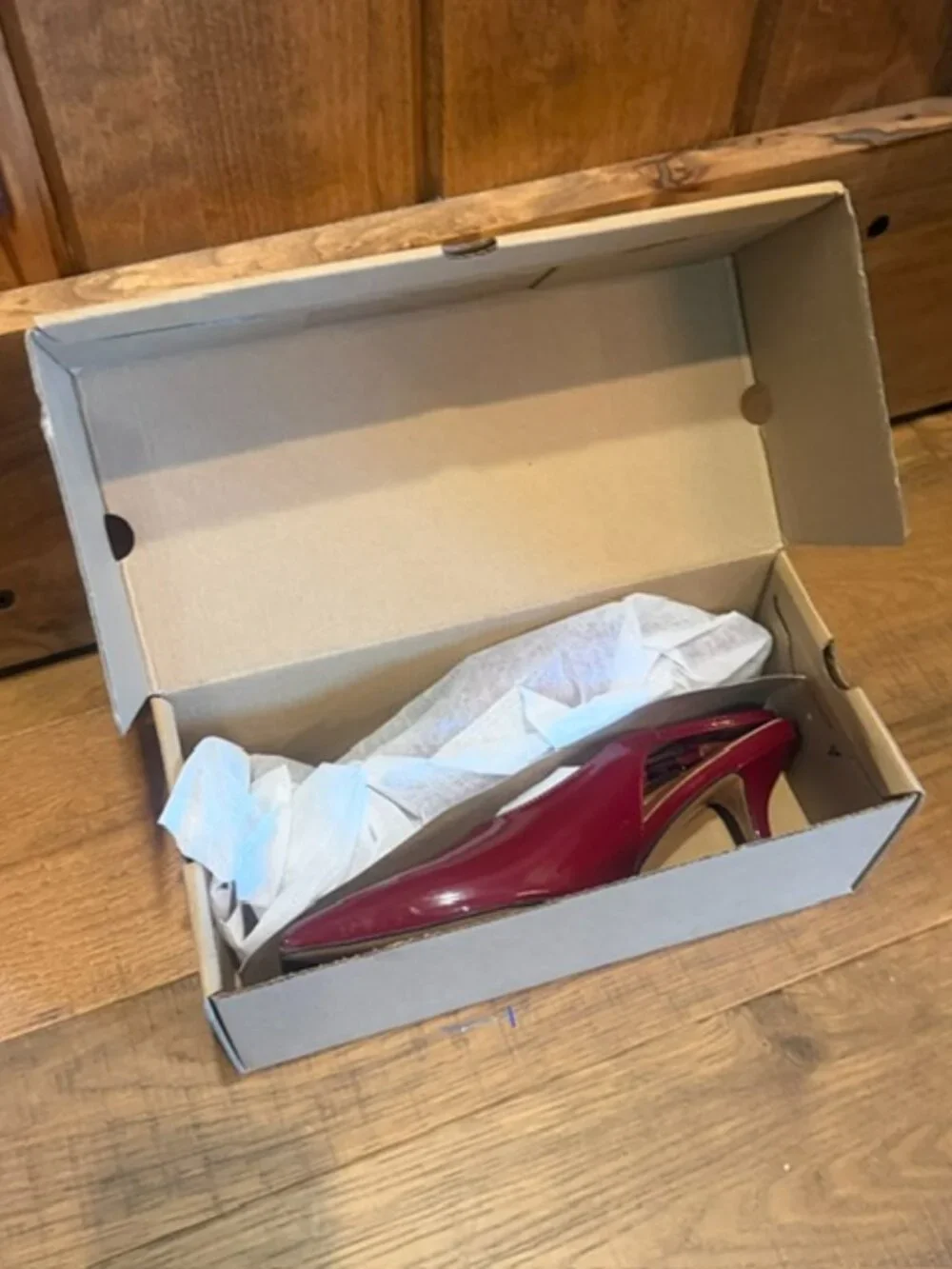 Burgundy Patent Slingback Kitten Heels Pumps Women’s 8.5 NWT